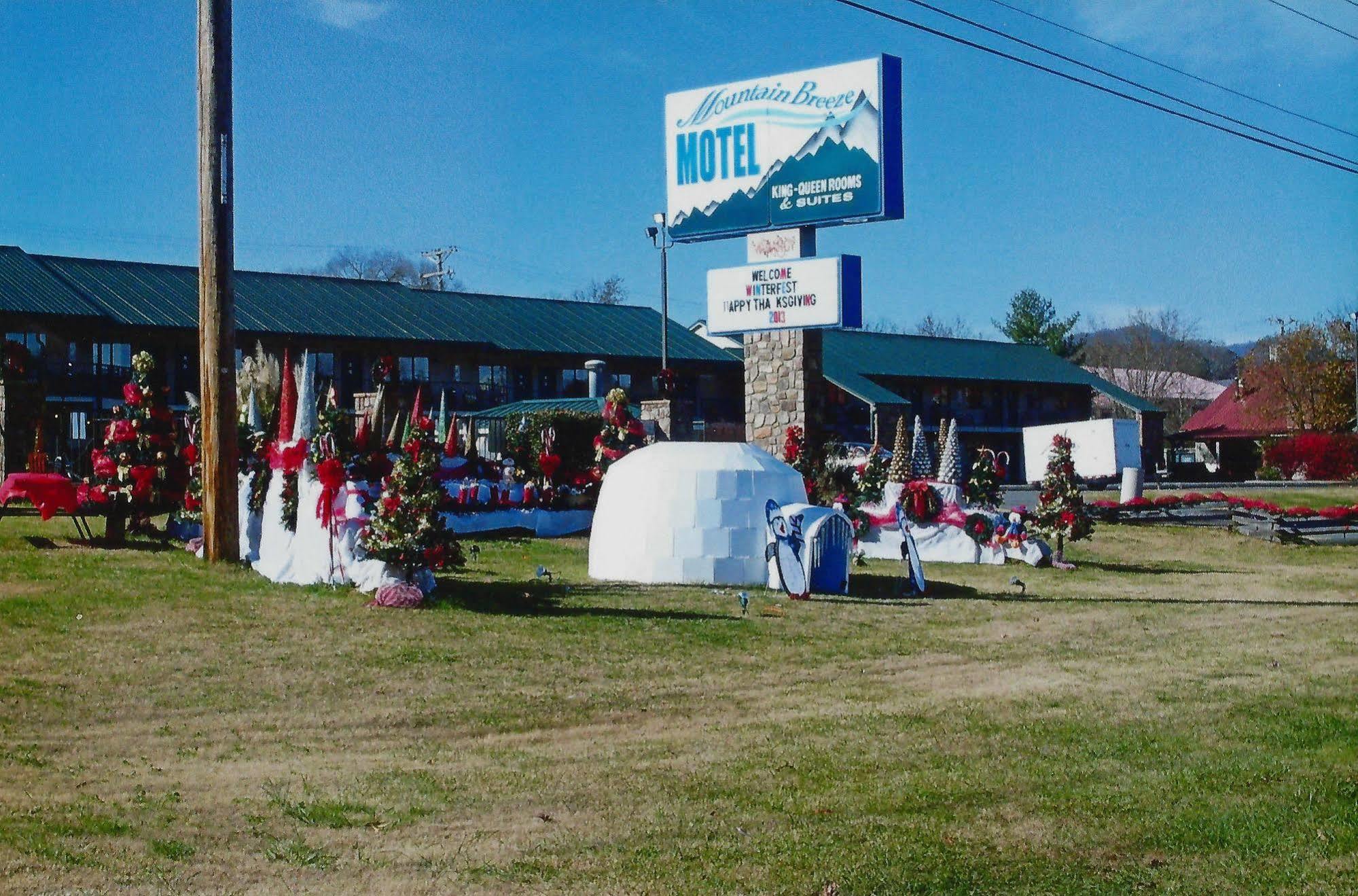 بيدجن فورج Mountain Breeze Motel المظهر الخارجي الصورة