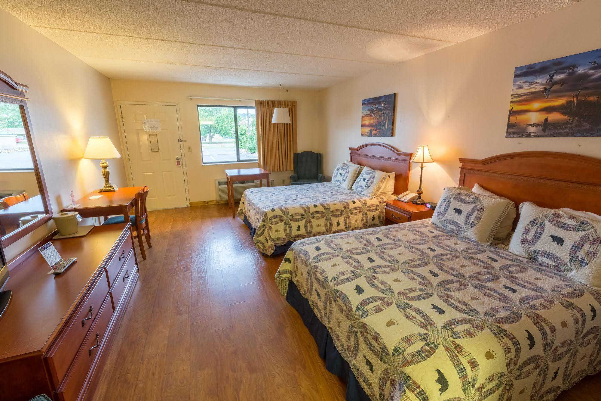 بيدجن فورج Mountain Breeze Motel المظهر الخارجي الصورة