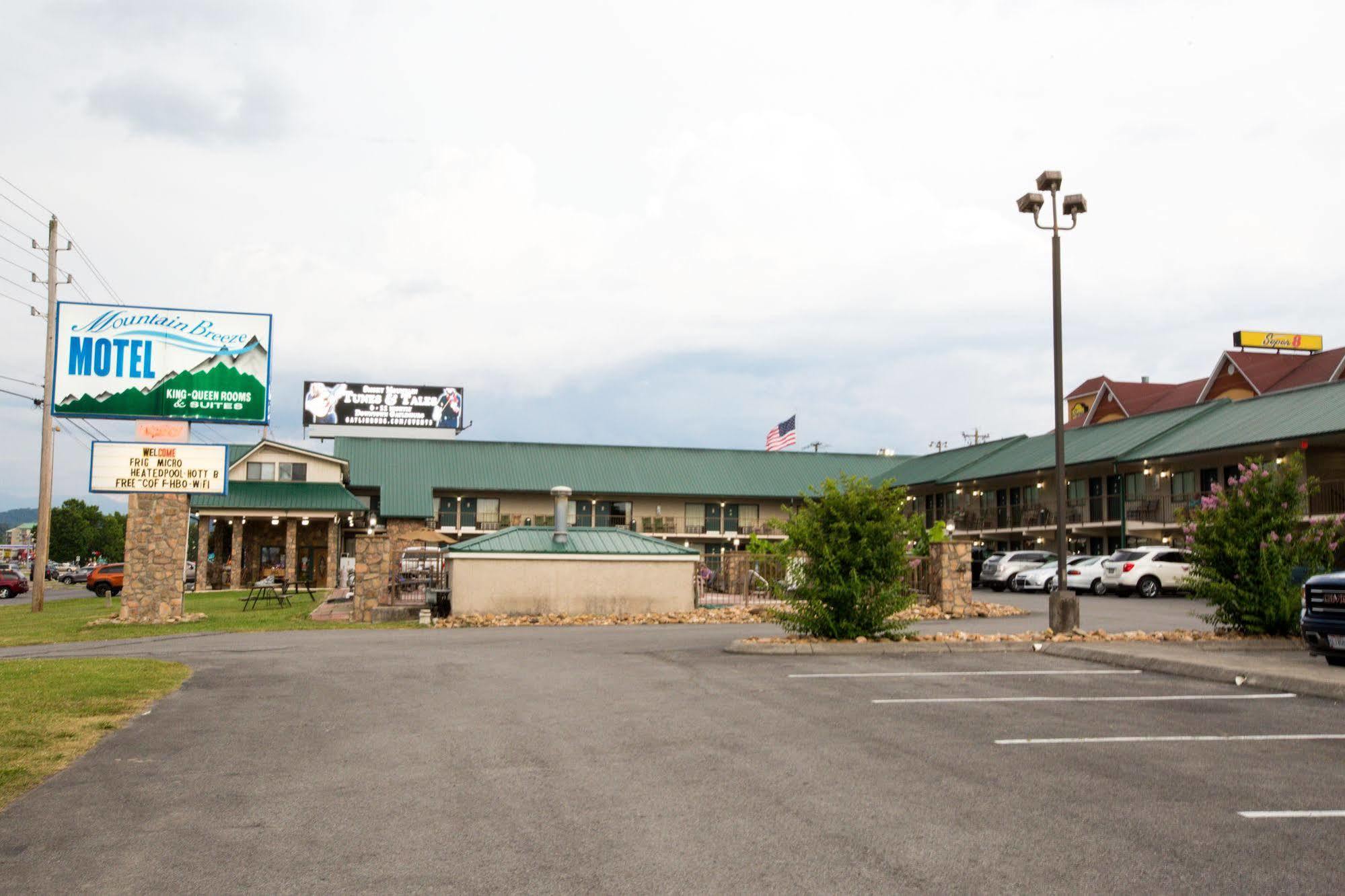 بيدجن فورج Mountain Breeze Motel المظهر الخارجي الصورة