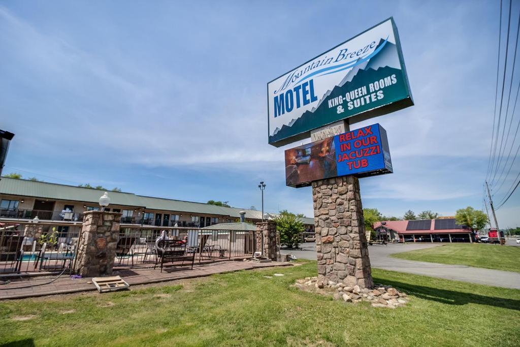 بيدجن فورج Mountain Breeze Motel المظهر الخارجي الصورة
