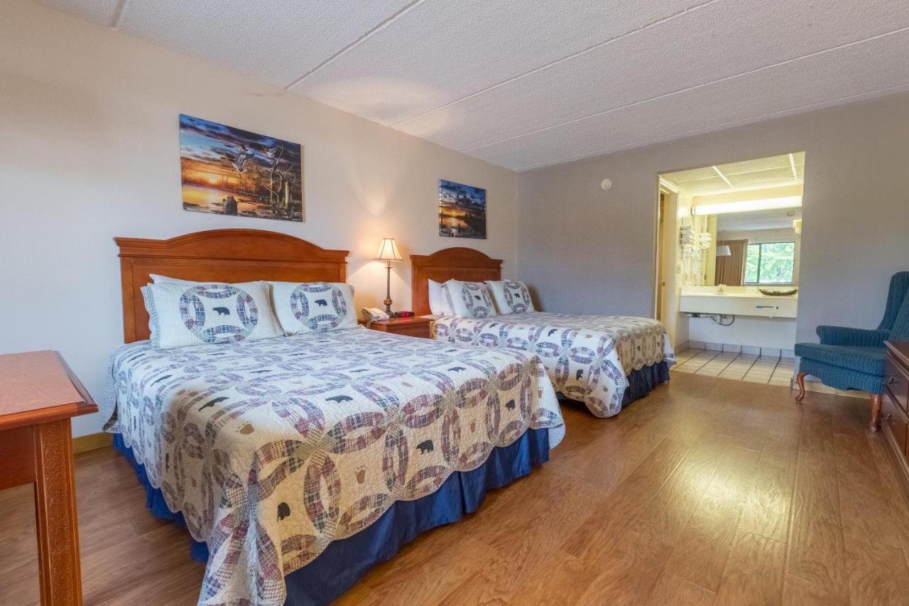 بيدجن فورج Mountain Breeze Motel المظهر الخارجي الصورة